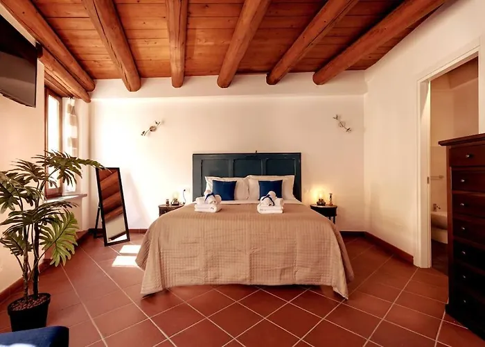 Lo Speziale - Ginepro * Sirolo